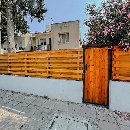 Apartment Dub House 2 *